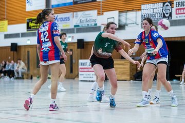 Bild 142 - wBJ HSG Horst/Kieb - HSG Kremperheide/Muensterdorf : Ergebnis: 24:18